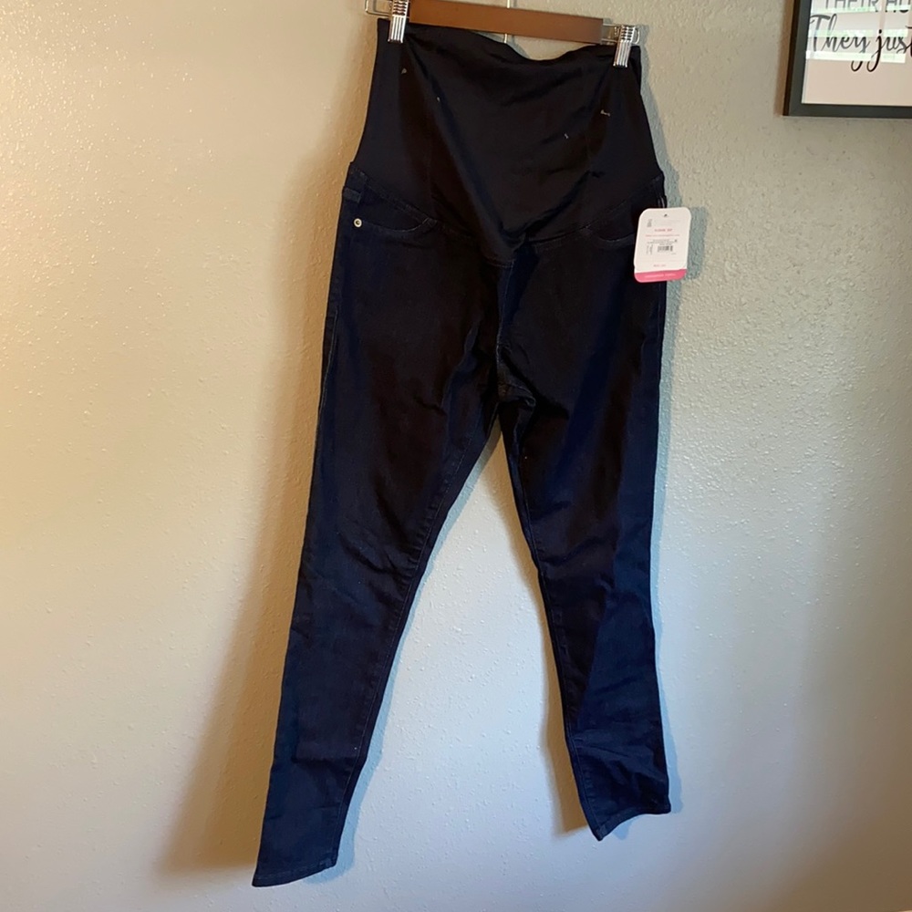 Maternity skinny jeans